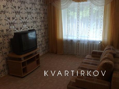 КВАРТИРА НЕДАЛЕКО ОТ ЦЕНТРА, Екатеринбург - квартира посуточно