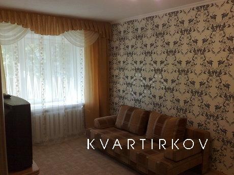 КВАРТИРА НЕДАЛЕКО ОТ ЦЕНТРА, Екатеринбург - квартира посуточно