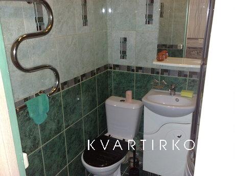 КВАРТИРА НЕДАЛЕКО ОТ ЦЕНТРА, Екатеринбург - квартира посуточно