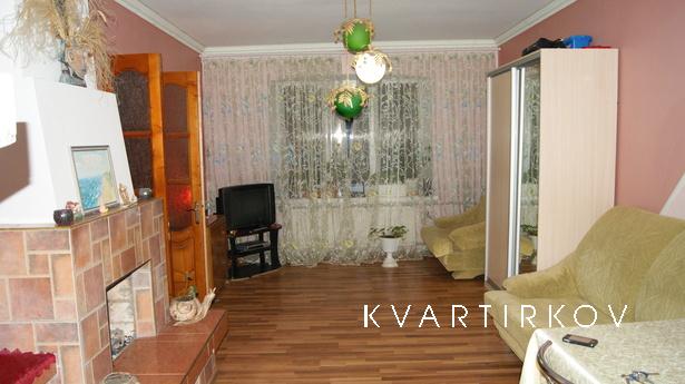 Renting a house for rent in the city center. Renovation, hig