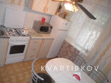 Квартира в центре города рядом вокзал., Волгоград - квартира посуточно