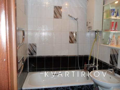 На сутки 5 мин.от вокзала рядом метро., Волгоград - квартира посуточно