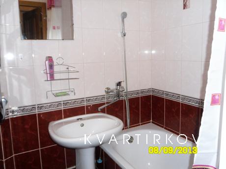 Уютная 2-х комнатная квартира посуточно., Краснодар - квартира посуточно