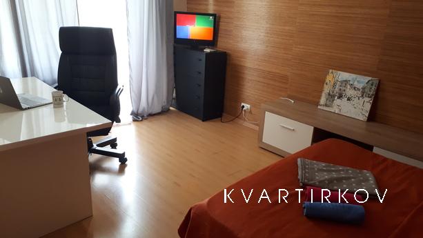 Beautiful apartment in the center on 23, Kharkiv - apartment by the day