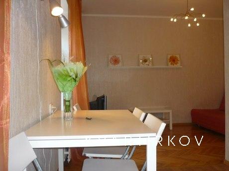 studio apartment on Liteyniy Avenu, Saint Petersburg - apartment by the day