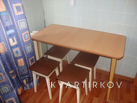 Квартира розташована в самому центрі міста, на пл. Леніна, в