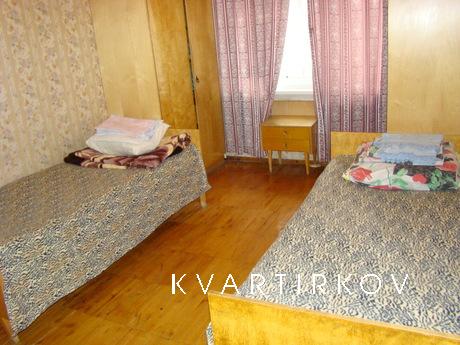 Комфортная квартира возле метро, Екатеринбург - квартира посуточно