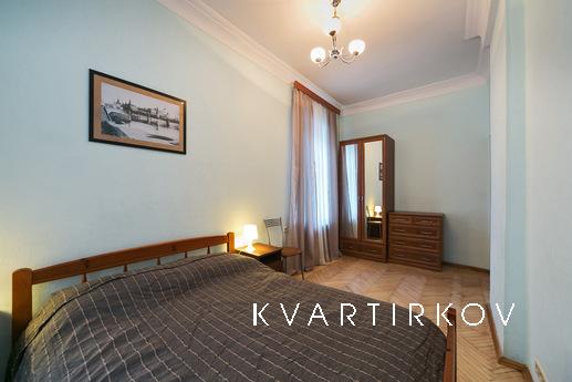 Novy Arbat 2-bedroom apartment, Moscow - apartment by the day