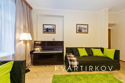 Novy Arbat 2-bedroom apartment, Moscow - apartment by the day