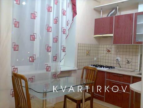 Комфортная 2х комн.кв. почас,посут, Волгоград - квартира посуточно