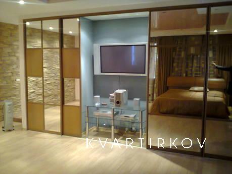 Комфортна 1 комн.кв. почас, посути, Волгоград - квартира подобово