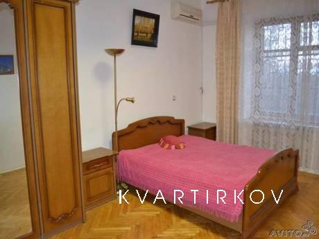 Квартира расположена в самом престижном месте города – Аллее