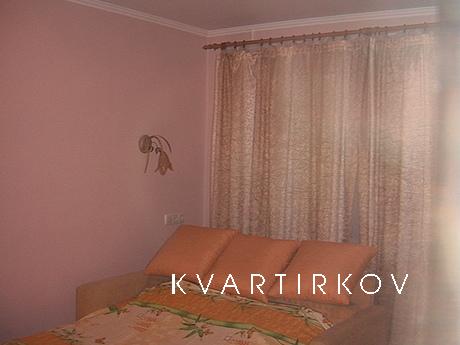 Rent 1-bedroom apartments. Kosmonavtov/10 apartment block. R