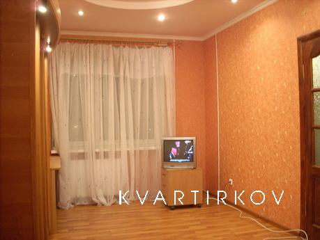 1kkv the renovated near the metr, Saint Petersburg - apartment by the day