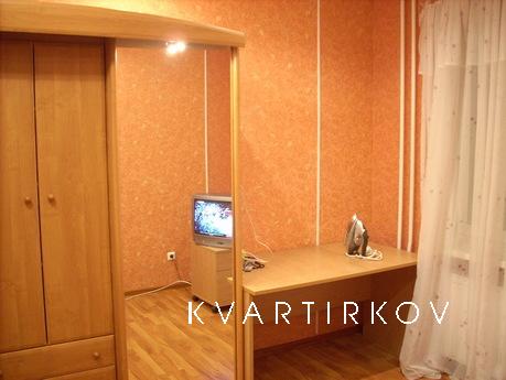 1kkv the renovated near the metr, Saint Petersburg - apartment by the day