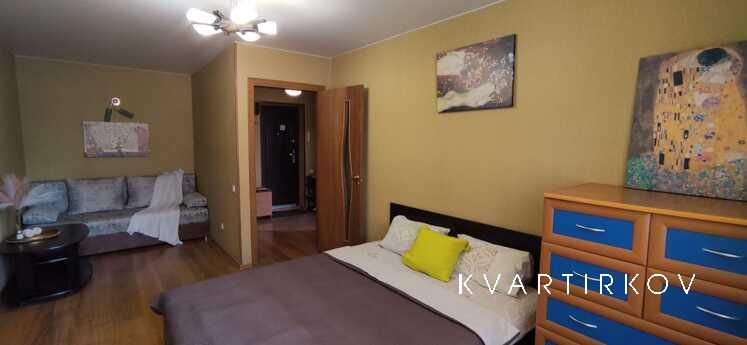 Квартира в новом доме на сутки в центре, Уфа - квартира посуточно