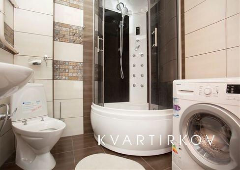 1 ком кв- в 5 мин ходьбы от авквапарка, Казань - квартира посуточно