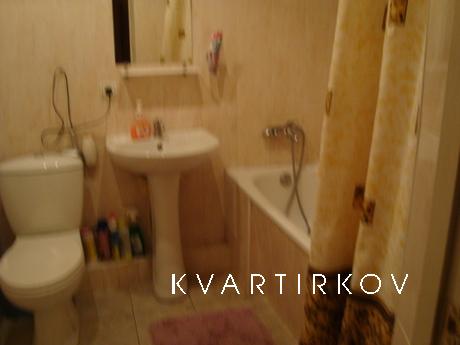 great location on Gagarina Avenue, Dnipro (Dnipropetrovsk) - apartment by the day