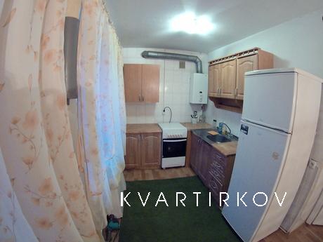 Rent 2-room apartment on French, Nova Kakhovka - apartment by the day