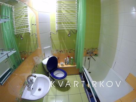 Rent a 2-room apartment, Nova Kakhovka - apartment by the day