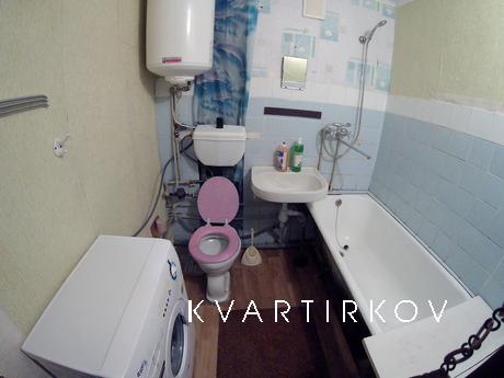 Daily apartment Fresh district, Nova Kakhovka - apartment by the day