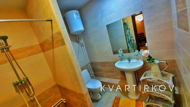 Трехкомнатная квартира посуточно, Ставрополь - квартира посуточно