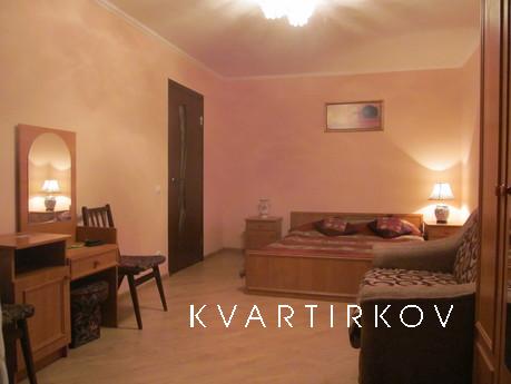 Very cozy, clean one-bedroom. apartment, pochasovo.Imeetsya 