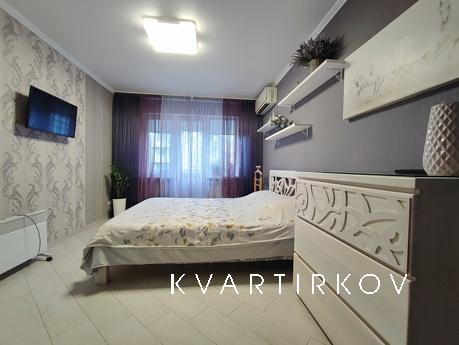 Затишна 1 до, Центральний ж / д, БЦ Towe, Київ - квартира подобово