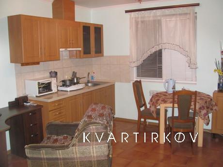 Rent 1-apartment (Studio) Host, Kyiv - apartment by the day