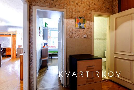 Apartments near the Hermitage, Saint Petersburg - apartment by the day