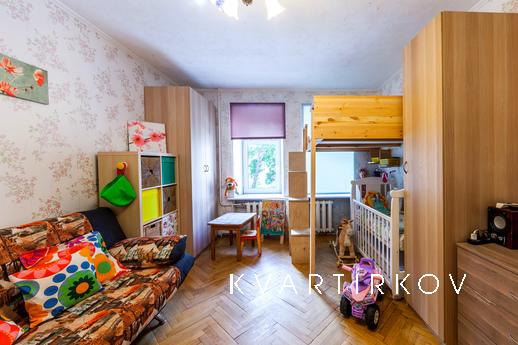 Apartments near the Hermitage, Saint Petersburg - apartment by the day