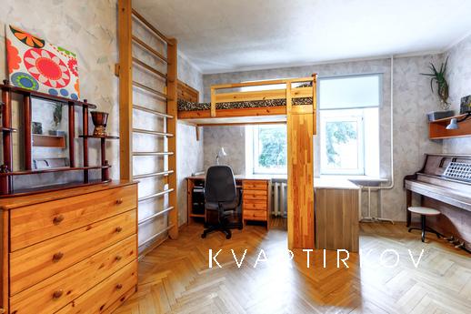 Apartments near the Hermitage, Санкт-Петербург - квартира подобово