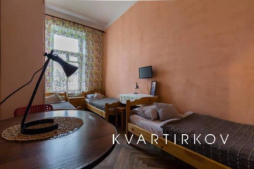 Large apartment for company, Saint Petersburg - apartment by the day