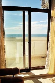 Arkadievsky Palace own, Odessa - apartment by the day