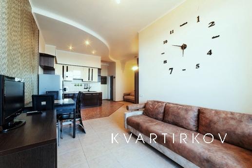 Arkadievsky Palace own, Odessa - apartment by the day