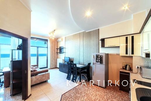 Arkadievsky Palace own, Odessa - apartment by the day