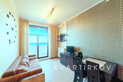 Arkadievsky Palace own, Odessa - apartment by the day