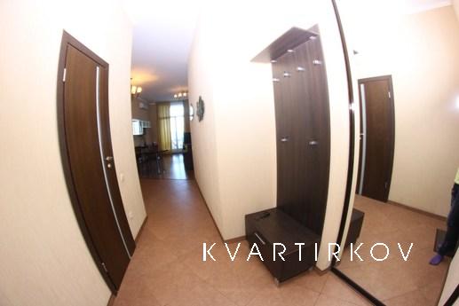 own apartment Arkadievsky palace, Odessa - apartment by the day