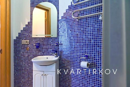 2Bdr Khreschatyk - VIP, jacuzzi, WI-FI, Kyiv - apartment by the day