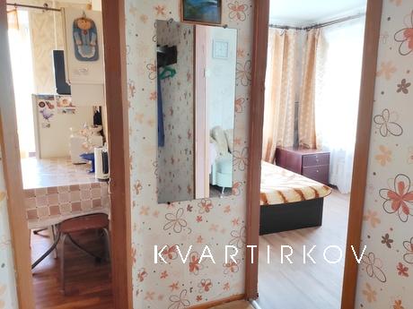 1 bedroom apartment near the metro, Санкт-Петербург - квартира подобово