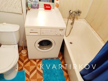 1 bedroom apartment near the metro, Санкт-Петербург - квартира подобово