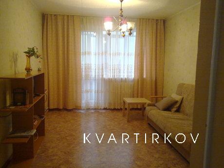 2 х комнатная квартира  р-н Пионерский, Екатеринбург - квартира посуточно