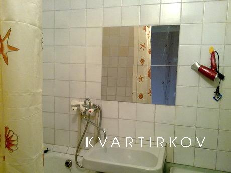 2х комнатная квартира р-н Пионерский, Екатеринбург - квартира посуточно