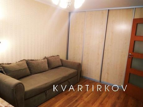 Renovated one-room apartment for rent, Kremenchuk - apartment by the day