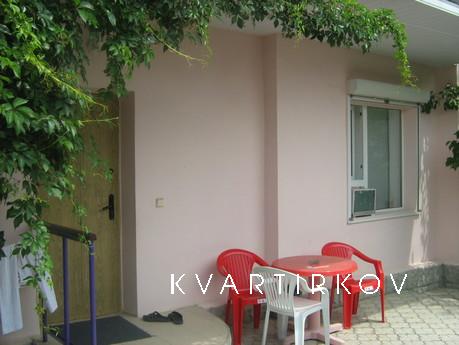 Mini of hotels in Sudak, Sudak - apartment by the day