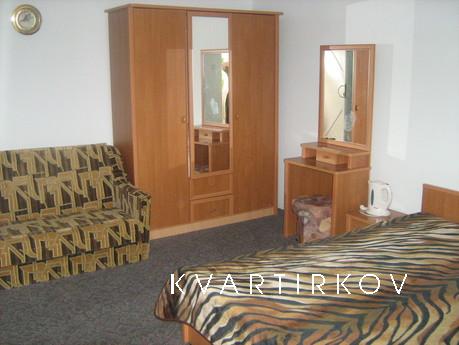 In private rooms shall be a mini-HOTEL Nakhimov Street, very