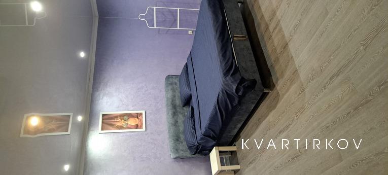 подобово погодинно в центрі Артема, Кривий Ріг - квартира подобово