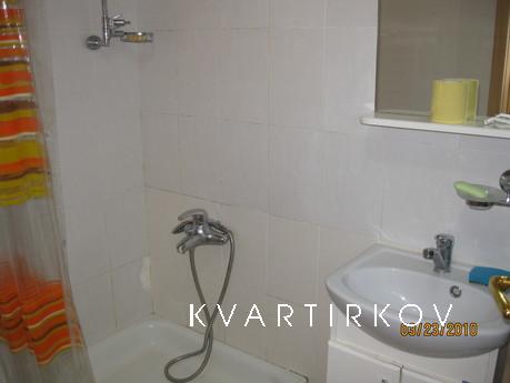 Затишна квартира в центрі Сочі подобово, Сочі - квартира подобово