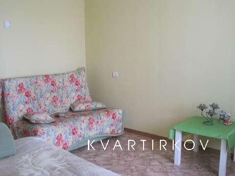 Свежий ремонт,есть все необходимое для комфортного проживани