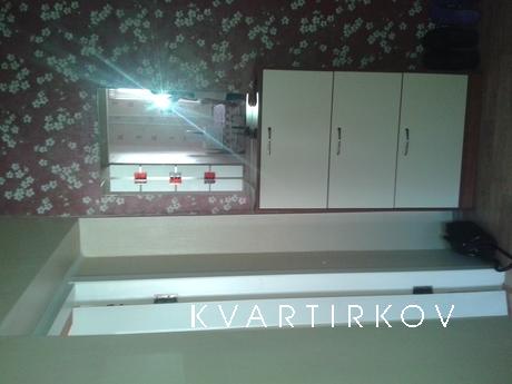 Daily, hourly in the center, Simferopol - apartment by the day